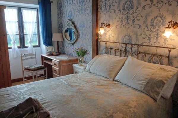 Le Jardin De Rose 24 Feuillebert Romagne 86700 Bed & Breakfast Ngoại thất bức ảnh